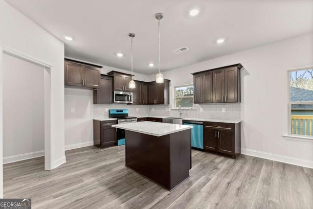 321 Magnolia Villas Drive, Cornelia, GA 30531