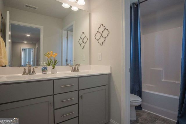 321 Magnolia Villas Drive, Cornelia, GA 30531