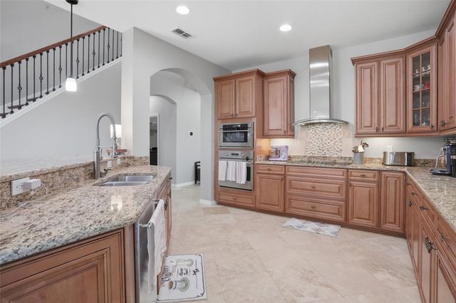 1432 BROOKHAVEN COURT, Davenport, FL 33837