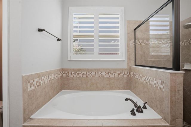 1432 BROOKHAVEN COURT, Davenport, FL 33837