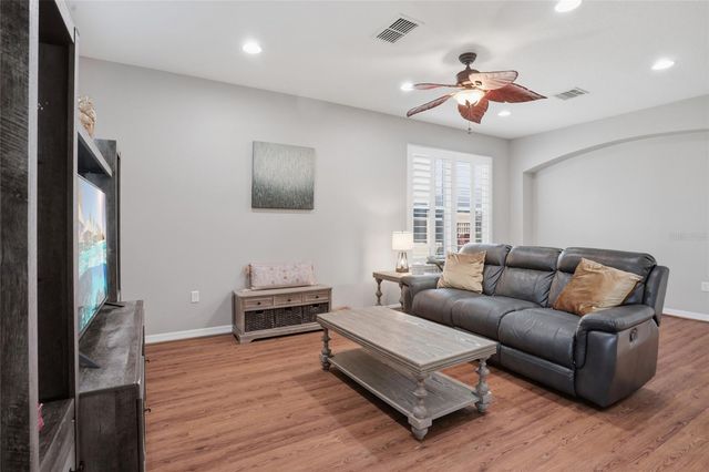 1432 BROOKHAVEN COURT, Davenport, FL 33837