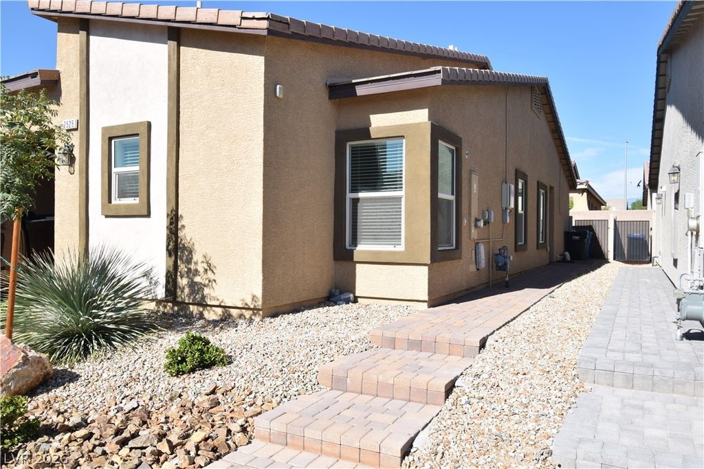 7525 Cooks Meadow Street, North Las Vegas, NV 89084 — photo 3