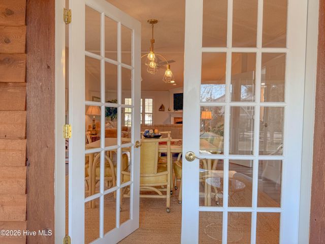 1676 Kings Landing Road, Hampstead, NC 28443