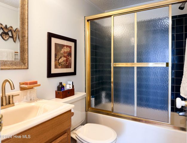 1676 Kings Landing Road, Hampstead, NC 28443