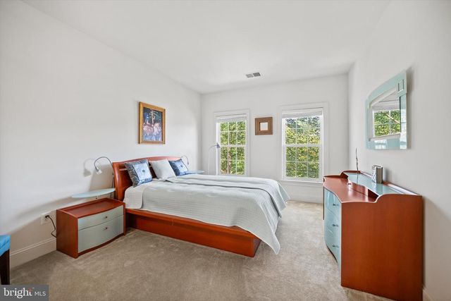 12321 GREENBRIAR BRANCH DR, Potomac, MD 20854