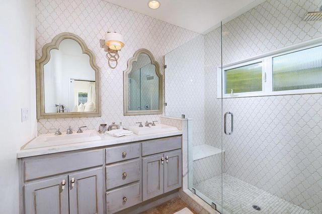 128 11th Street, Del Mar, CA 92014