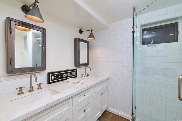 128 11th Street, Del Mar, CA 92014