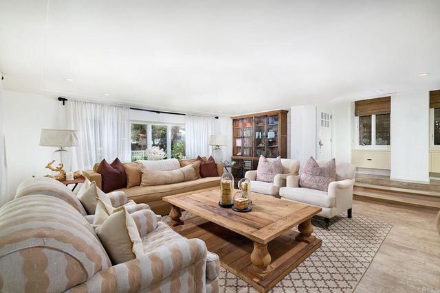 128 11th Street, Del Mar, CA 92014