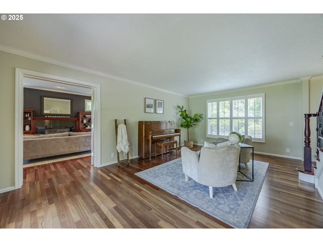 2885 POWDERHORN St, Eugene, OR 97408