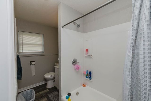 604-610 S Hunter, Wichita, KS 67207