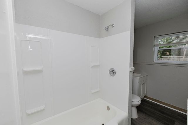 604-610 S Hunter, Wichita, KS 67207
