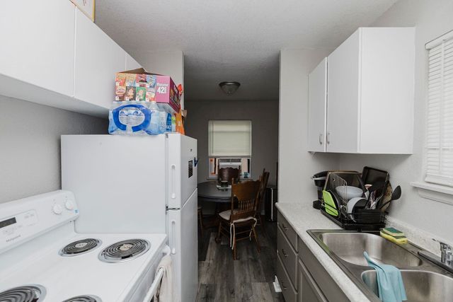 604-610 S Hunter, Wichita, KS 67207