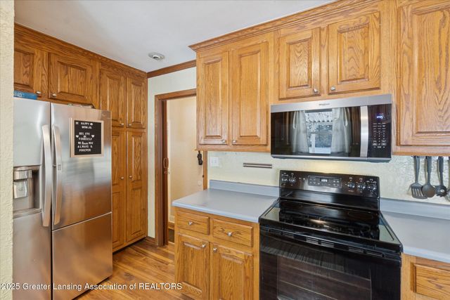 12684 Airport Road, Dewitt, MI 48820