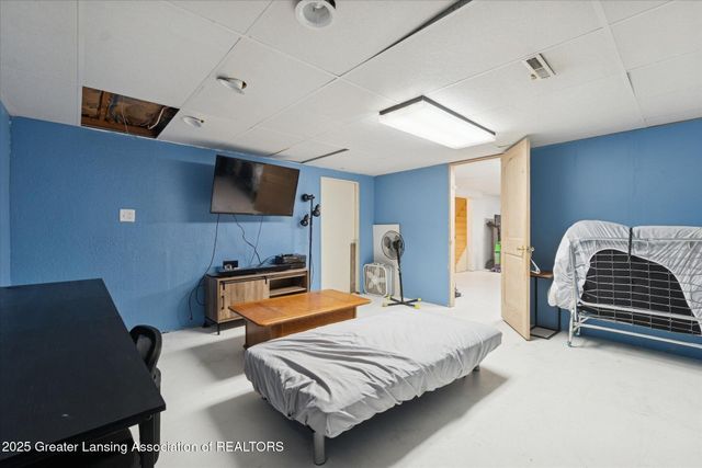 12684 Airport Road, Dewitt, MI 48820