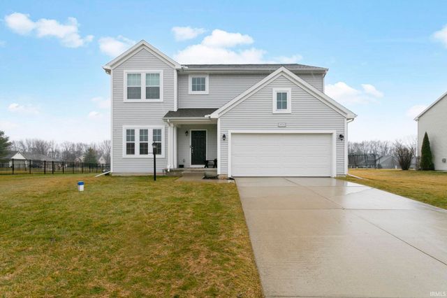 28592 Golden Pond Trail, Elkhart, IN 46514