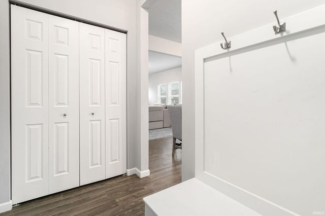 28592 Golden Pond Trail, Elkhart, IN 46514