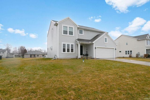 28592 Golden Pond Trail, Elkhart, IN 46514