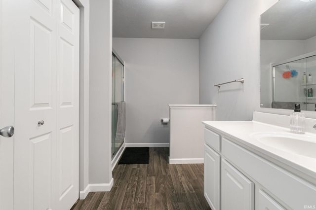 28592 Golden Pond Trail, Elkhart, IN 46514