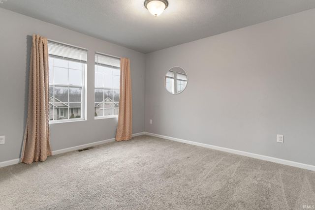 28592 Golden Pond Trail, Elkhart, IN 46514