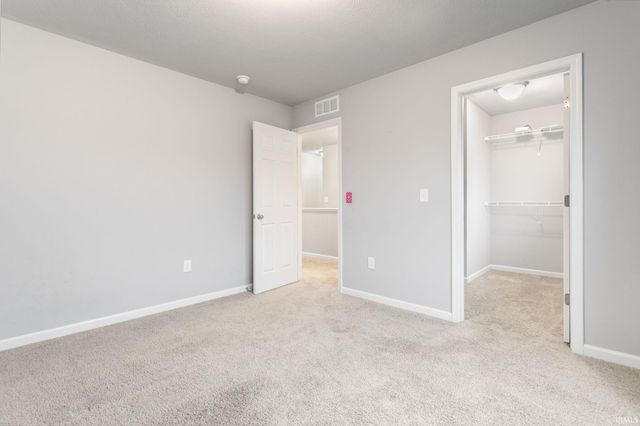 28592 Golden Pond Trail, Elkhart, IN 46514