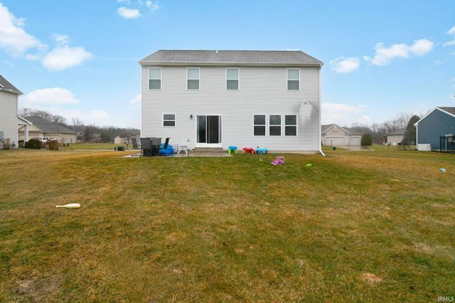 28592 Golden Pond Trail, Elkhart, IN 46514