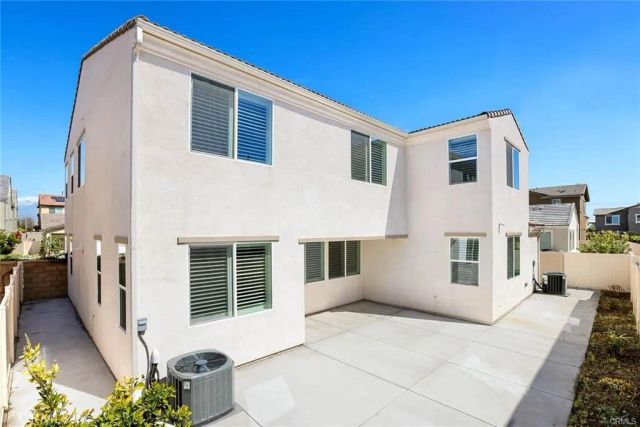6989 La Rochelle Way, Chino, CA 91710