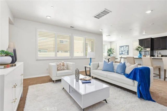 6989 La Rochelle Way, Chino, CA 91710
