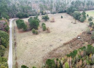 709 County Road 3880, Cleveland, TX 77328