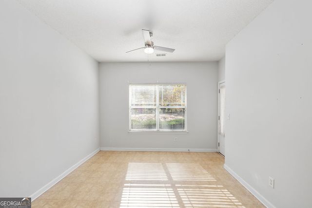 195 Southwind Lane, Newnan, GA 30265