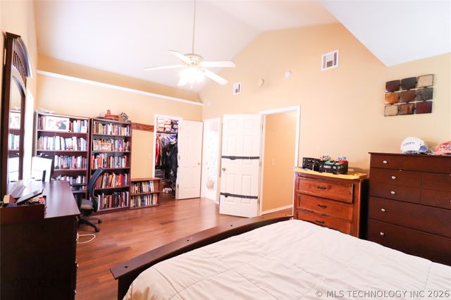 8951 Hilltop Road, Beggs, OK 74421
