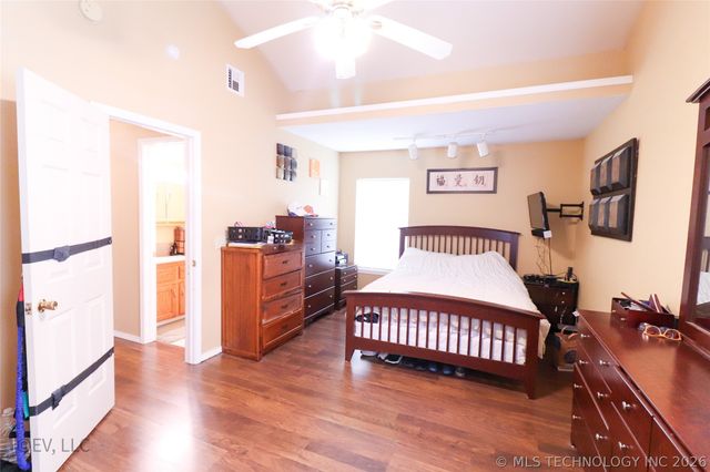 8951 Hilltop Road, Beggs, OK 74421