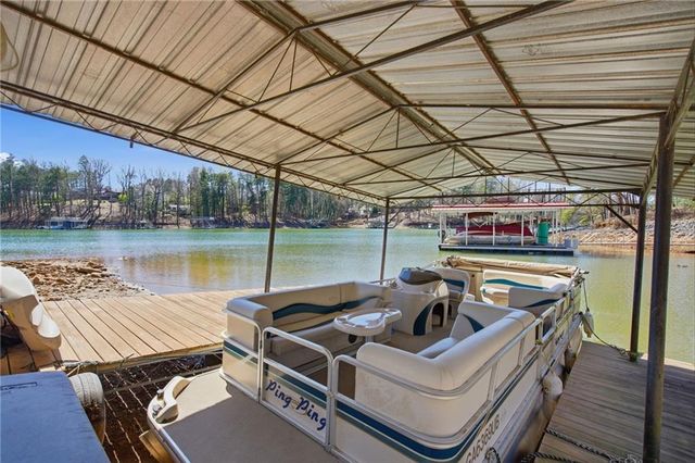 6010 Pilgrim Point Circle, Cumming, GA 30041
