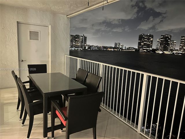 17800 N Bay Road 803, Sunny Isles Beach, FL 33160