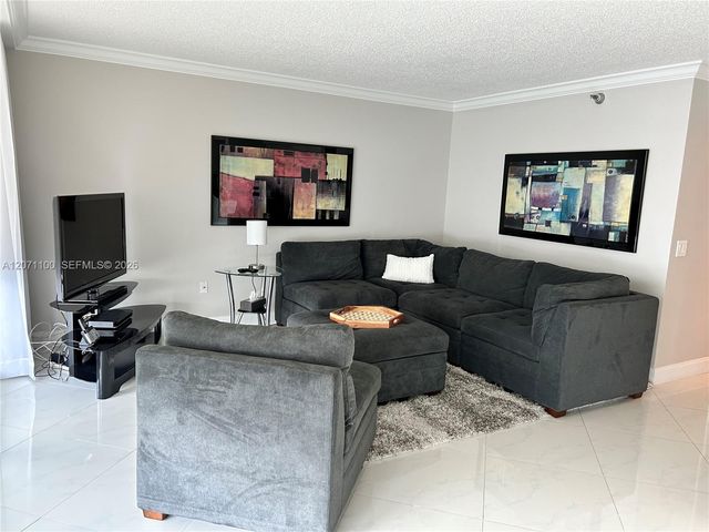 17800 N Bay Road 803, Sunny Isles Beach, FL 33160