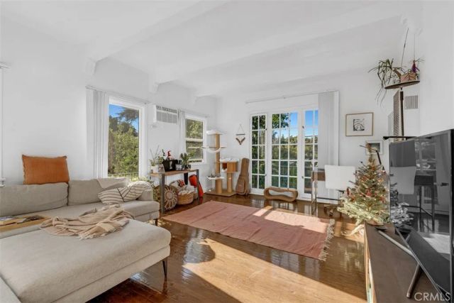 534 S Coronado, Los Angeles, CA 90057