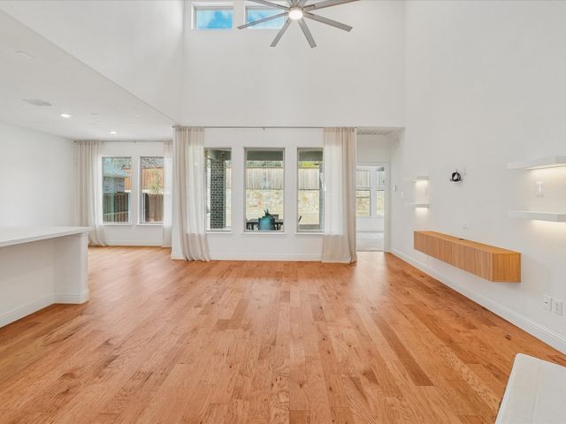 321 Fulton Street, Oak Point, TX 75068