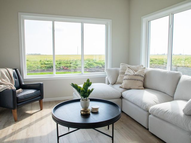 2952 74th Avenue S, Fargo, ND 58104