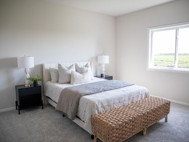 2952 74th Avenue S, Fargo, ND 58104