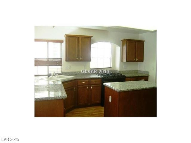 7563 SPINDRIFT TIDE Court, Las Vegas, NV 89139