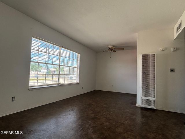 2409 Red Sails Drive A, El Paso, TX 79936