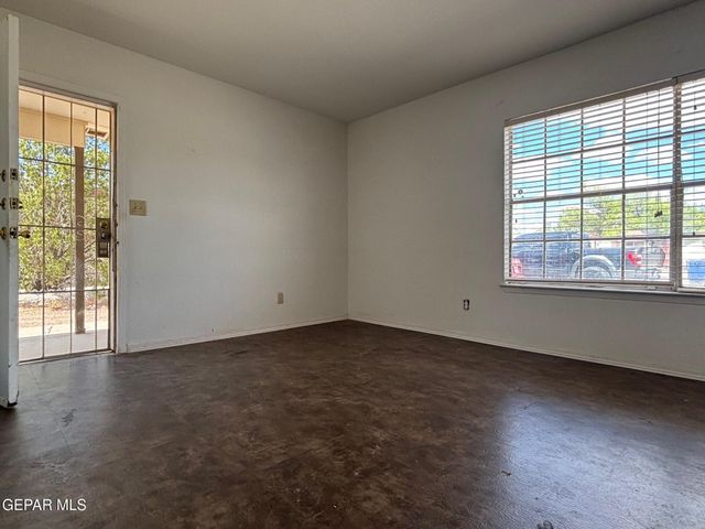 2409 Red Sails Drive A, El Paso, TX 79936