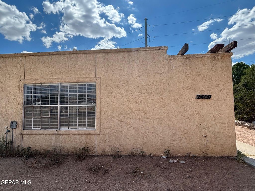 2409 Red Sails Drive A, El Paso, TX 79936