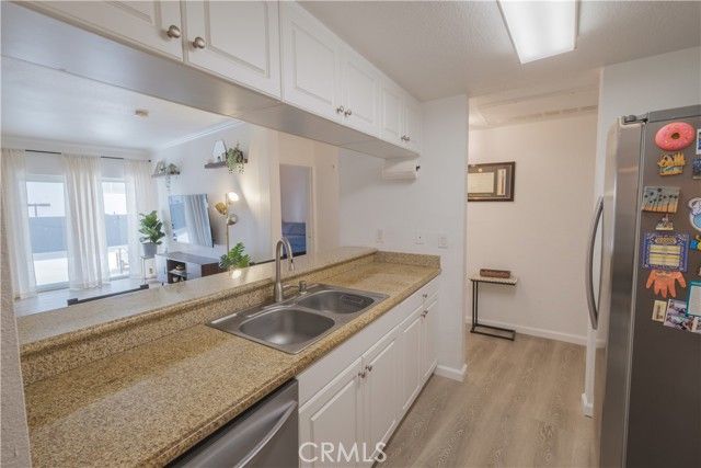 838 Pine Ave 102, Long Beach, CA 90813