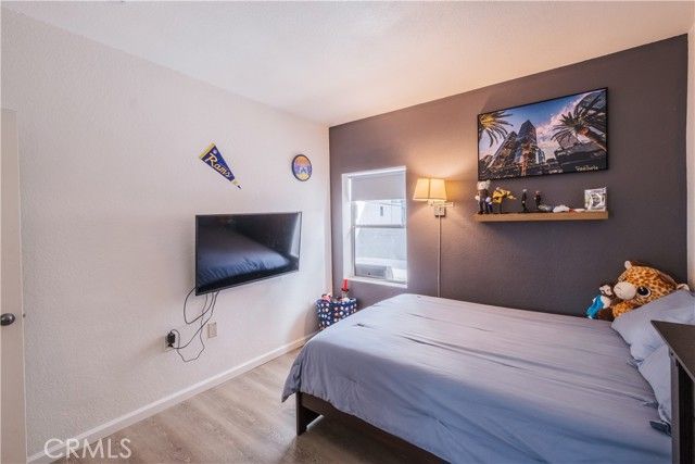 838 Pine Ave 102, Long Beach, CA 90813