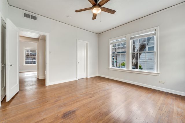 4315 Gilbert Avenue A, Dallas, TX 75219