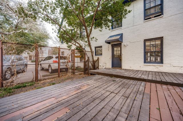 4315 Gilbert Avenue A, Dallas, TX 75219