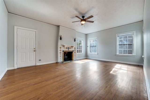 4315 Gilbert Avenue A, Dallas, TX 75219