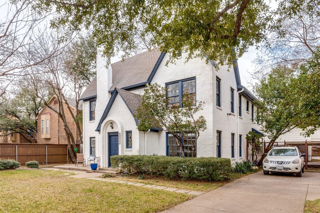 4315 Gilbert Avenue A, Dallas, TX 75219