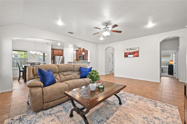 303 Limerick RD, Buda, TX 78610