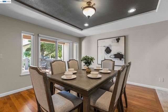 5982 Post Oak Cir, San Jose, CA 95120